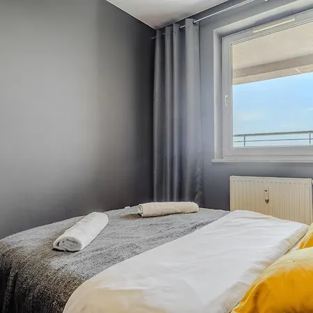 Ch Promenada * ワルシャワ