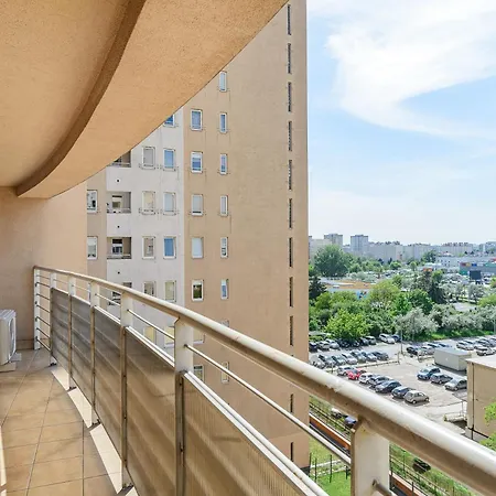 Ch Promenada アパート *