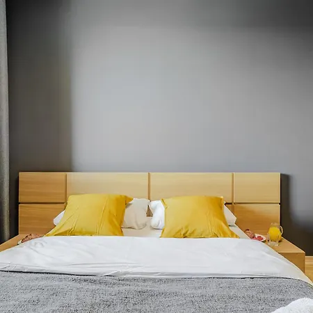 Apartment Ch Promenada Warsaw